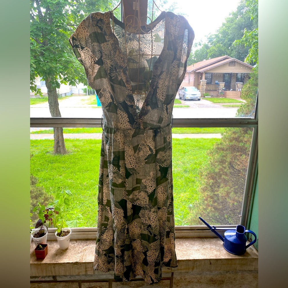 Cotton dress. Tiger pattern. Very unique.